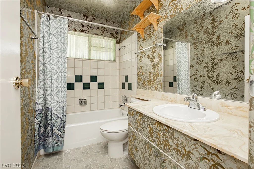 2583 Vegas Valley, Las Vegas, NV 89121