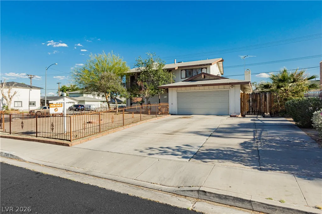 2583 Vegas Valley, Las Vegas, NV 89121