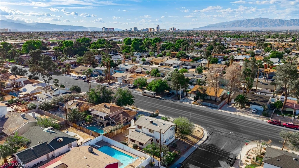 2583 Vegas Valley, Las Vegas, NV 89121