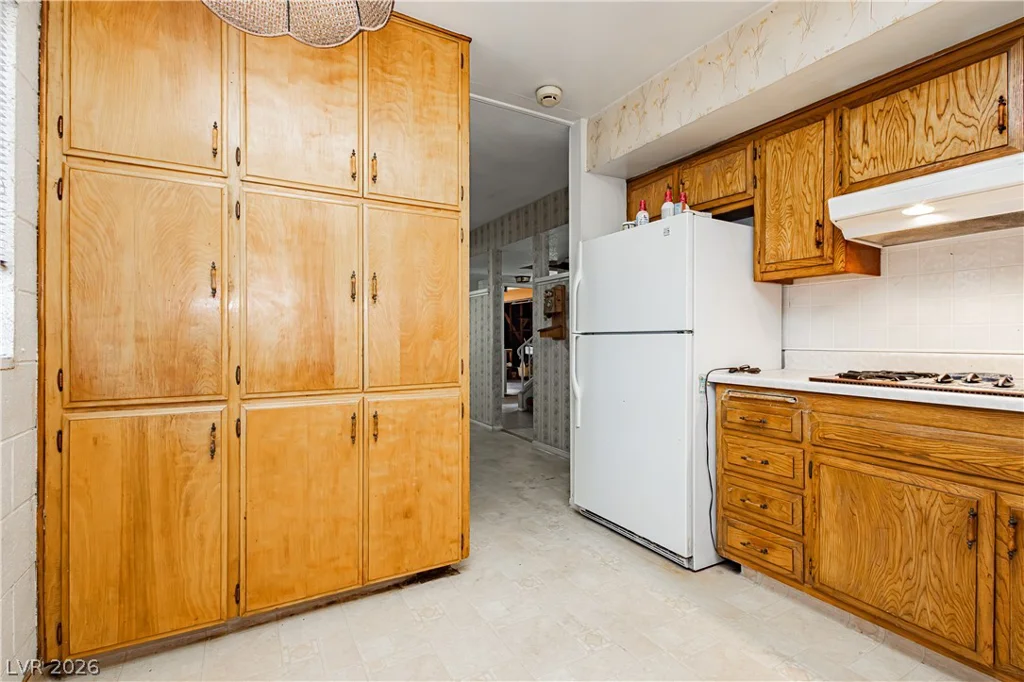 2583 Vegas Valley, Las Vegas, NV 89121
