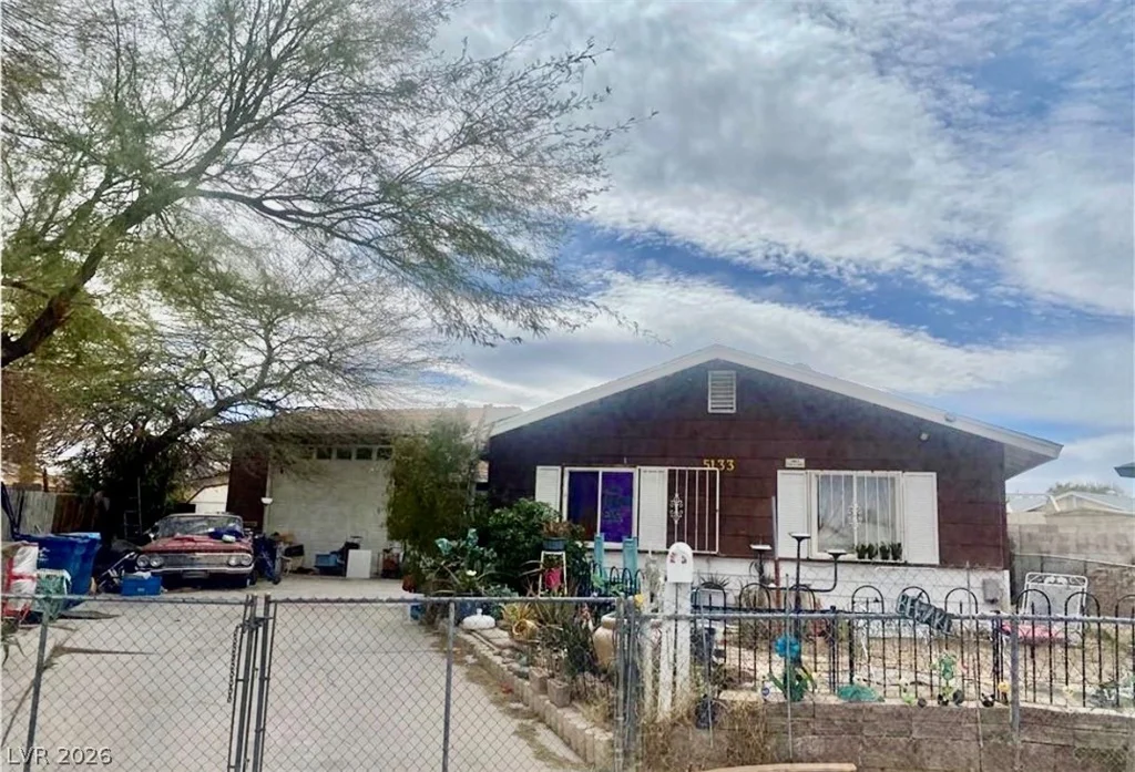 5133 Airdrie, Las Vegas, NV 89122