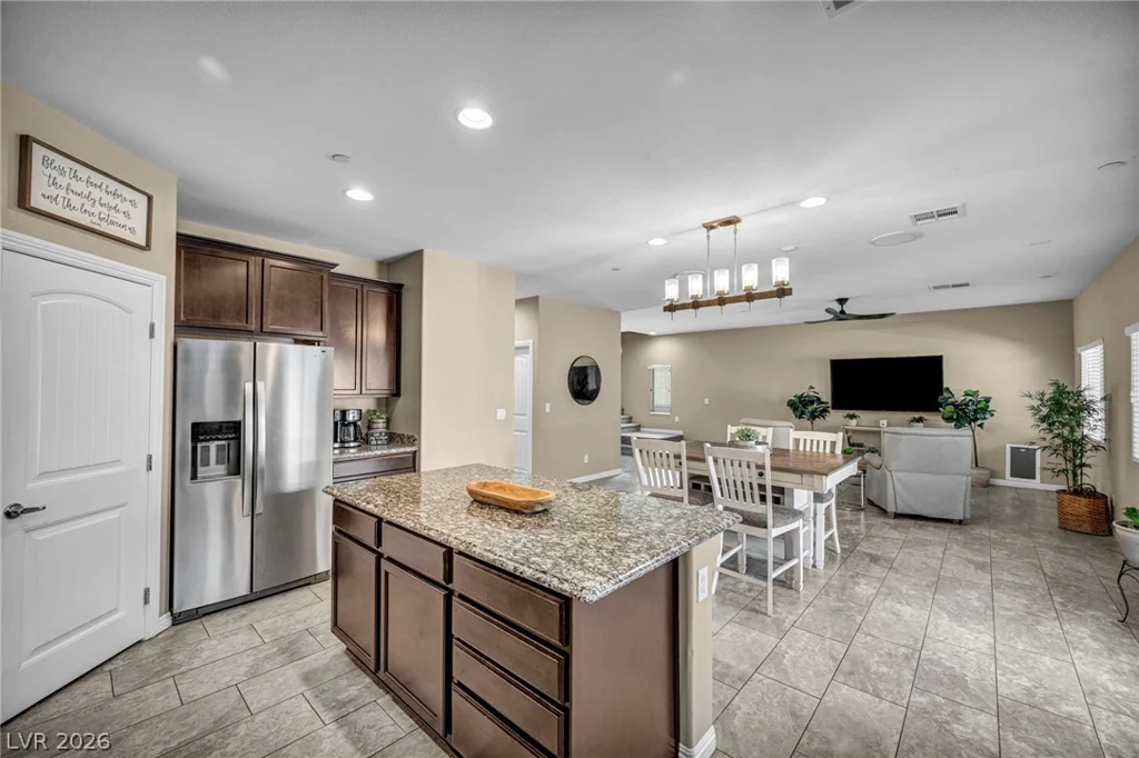 1636 Blue Cliffs, Henderson, NV 89014