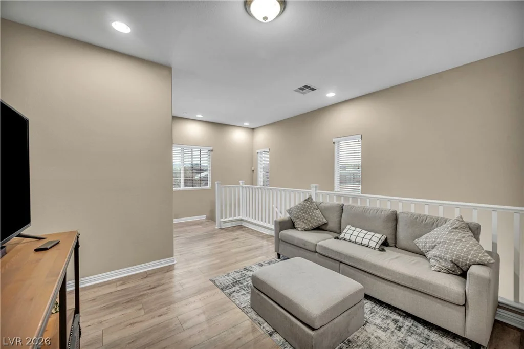 1636 Blue Cliffs, Henderson, NV 89014