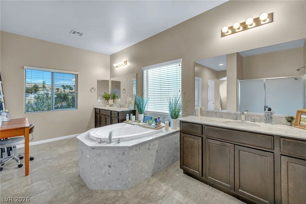 1636 Blue Cliffs, Henderson, NV 89014