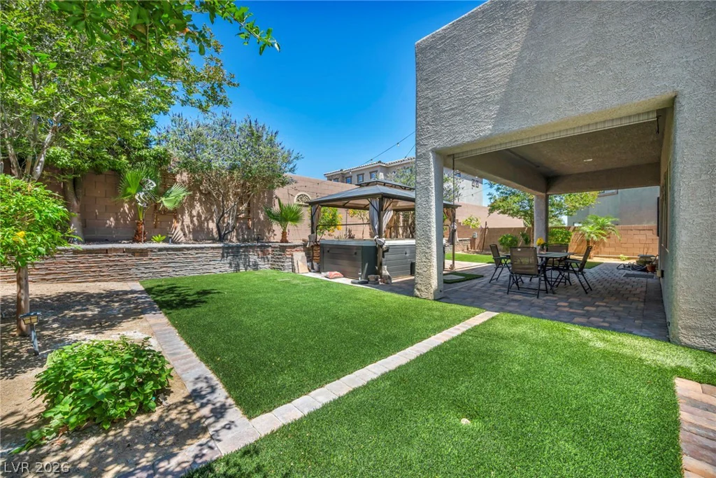 1636 Blue Cliffs, Henderson, NV 89014