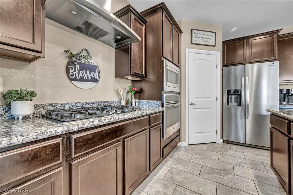 1636 Blue Cliffs, Henderson, NV 89014