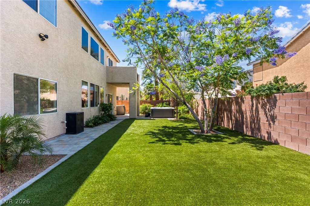1708 Waltrip, Henderson, NV 89012
