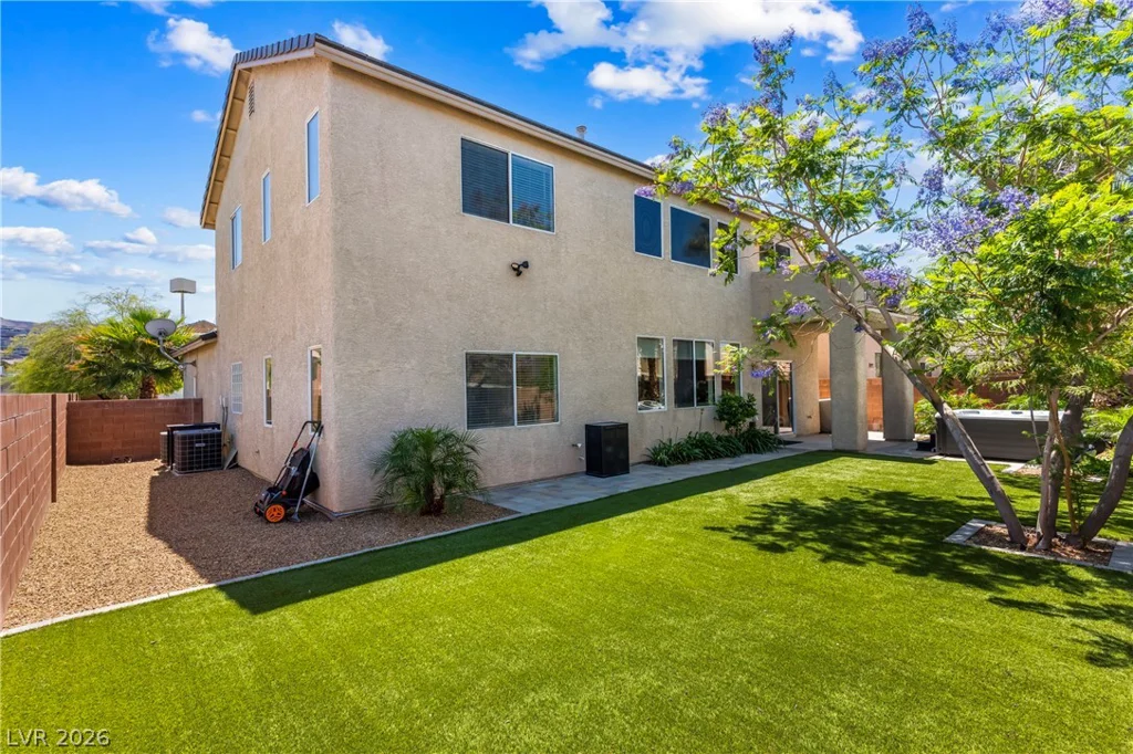 1708 Waltrip, Henderson, NV 89012