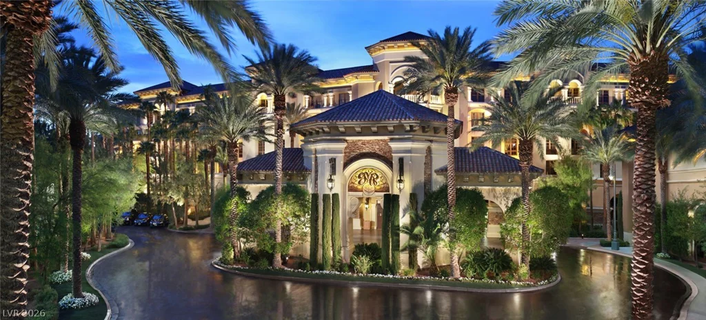 1708 Waltrip, Henderson, NV 89012
