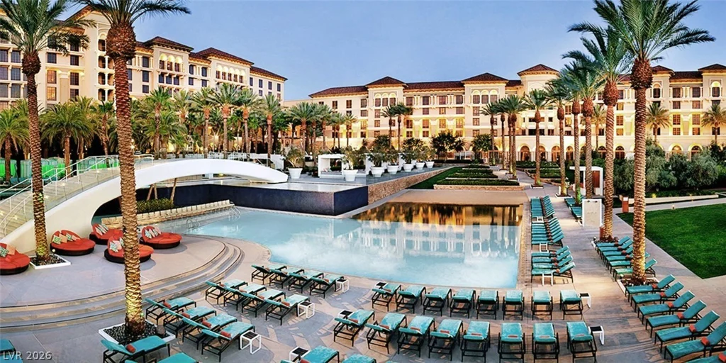 1708 Waltrip, Henderson, NV 89012