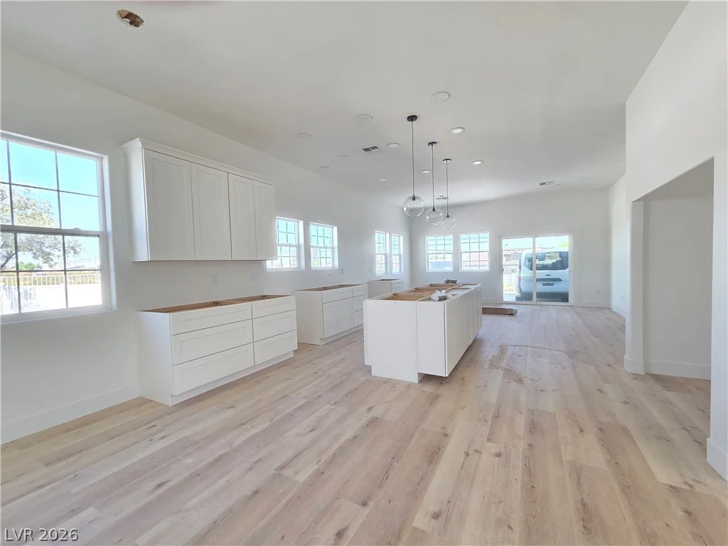 5724 Grand Canyon, Las Vegas, NV 89149
