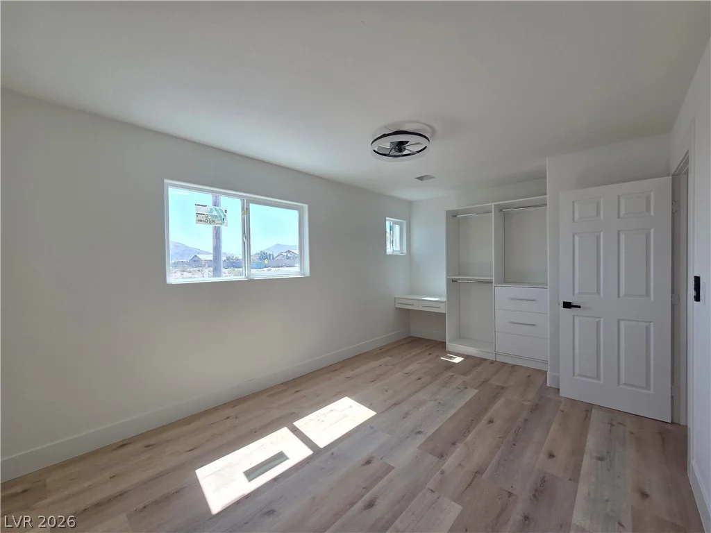 5724 Grand Canyon, Las Vegas, NV 89149