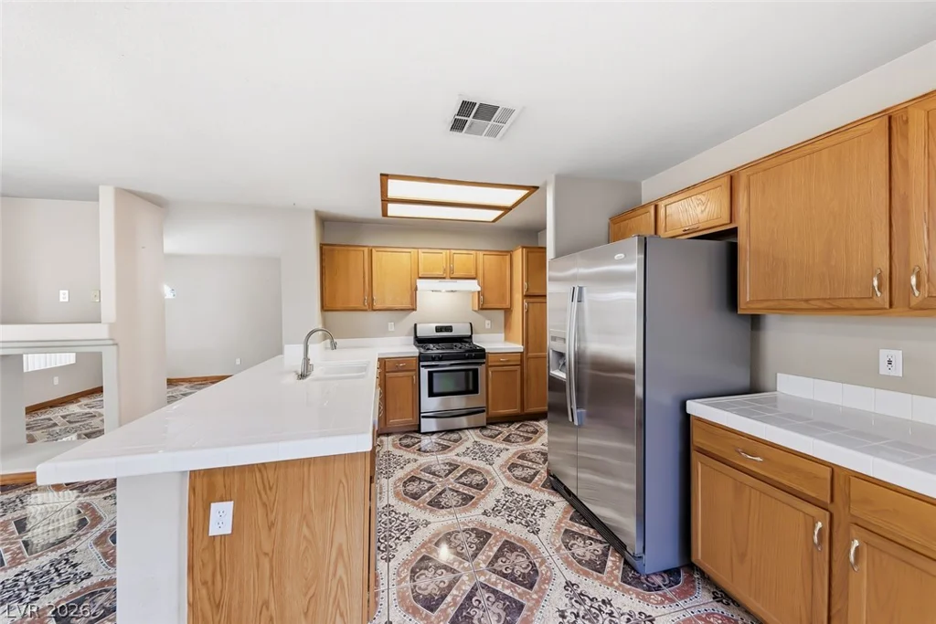 902 Royalmile, North Las Vegas, NV 89032