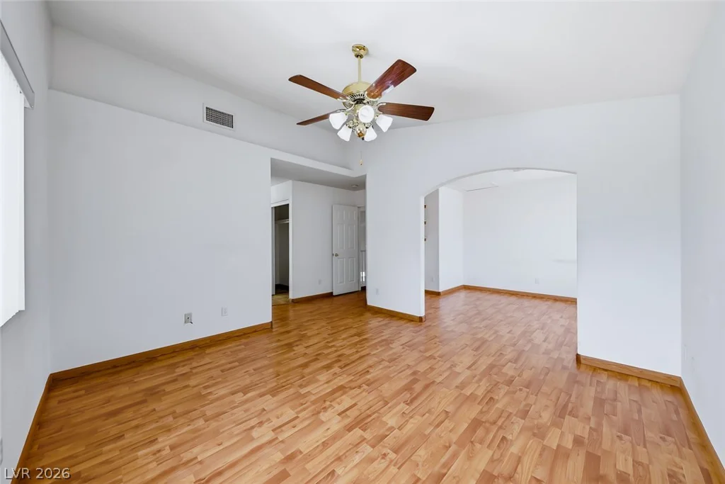 902 Royalmile, North Las Vegas, NV 89032