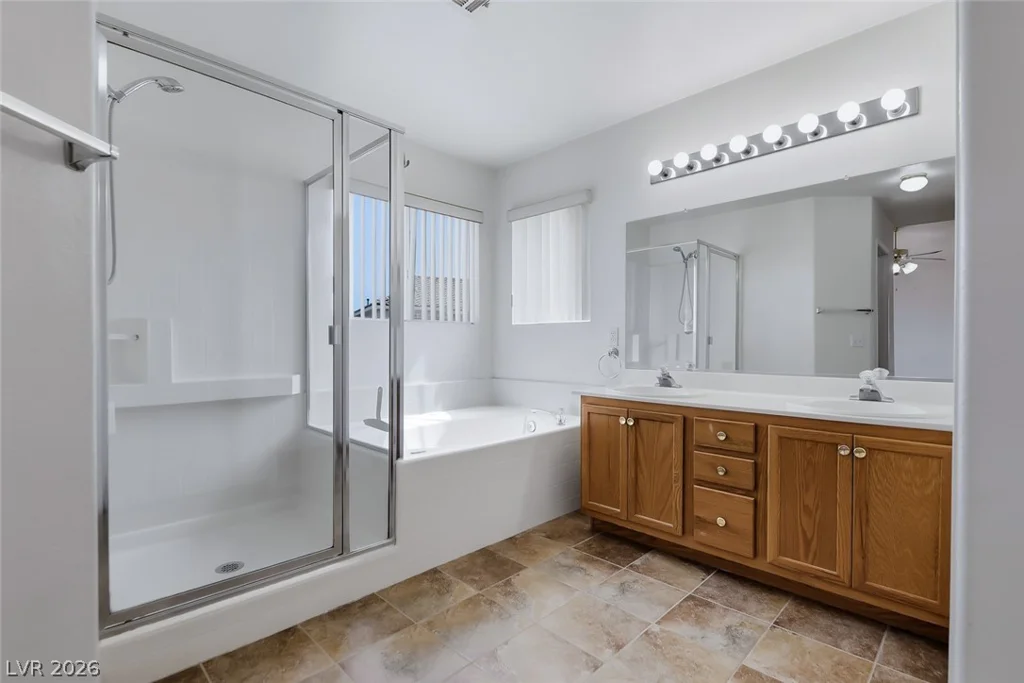902 Royalmile, North Las Vegas, NV 89032