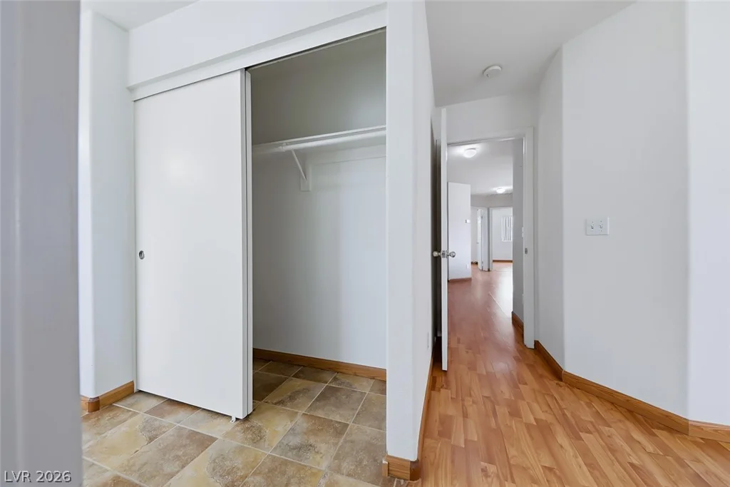 902 Royalmile, North Las Vegas, NV 89032
