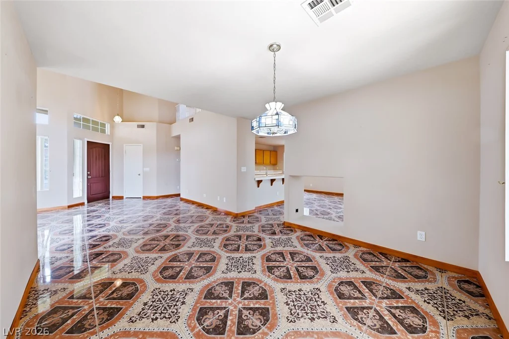 902 Royalmile, North Las Vegas, NV 89032
