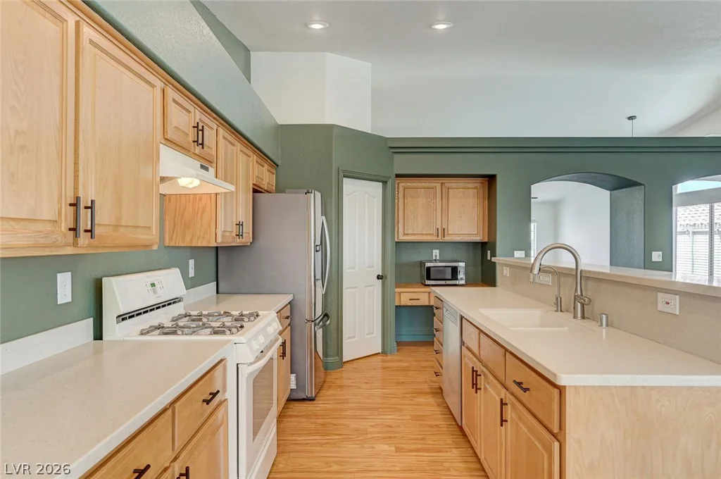 2478 Vegas Vic, Henderson, NV 89002