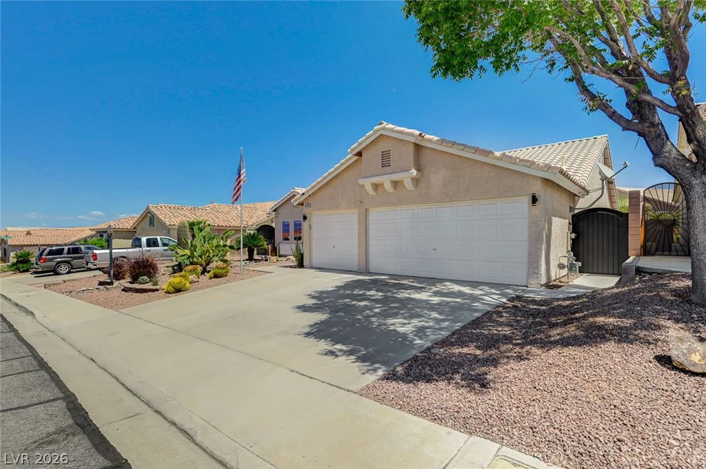 2478 Vegas Vic, Henderson, NV 89002