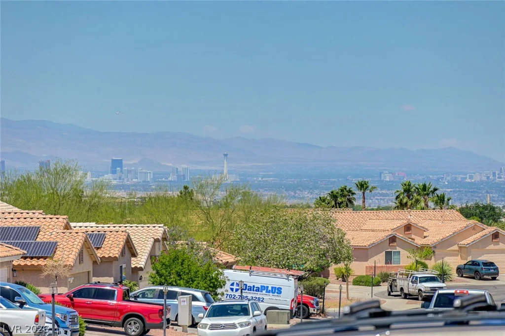 2478 Vegas Vic, Henderson, NV 89002