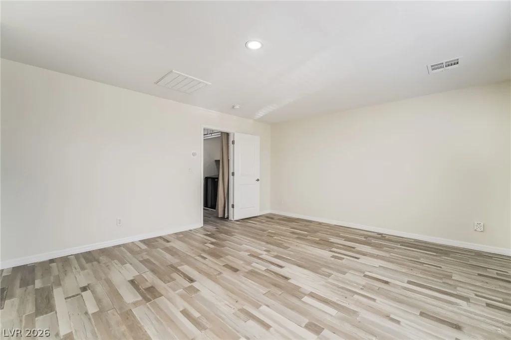 5121 Charlie Ct., Las Vegas, NV 89122