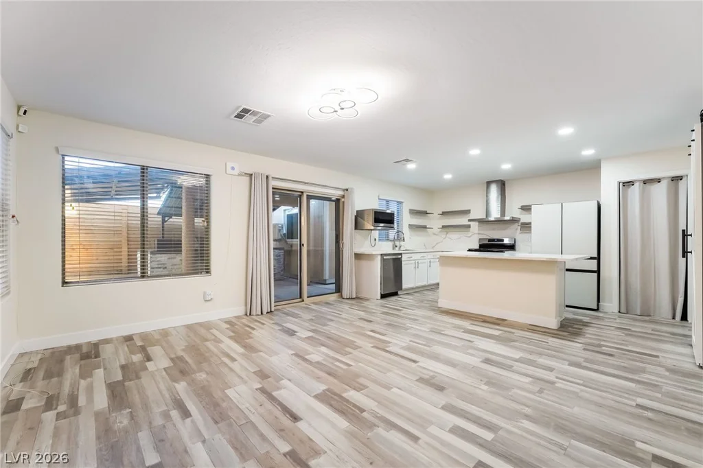 5121 Charlie Ct., Las Vegas, NV 89122