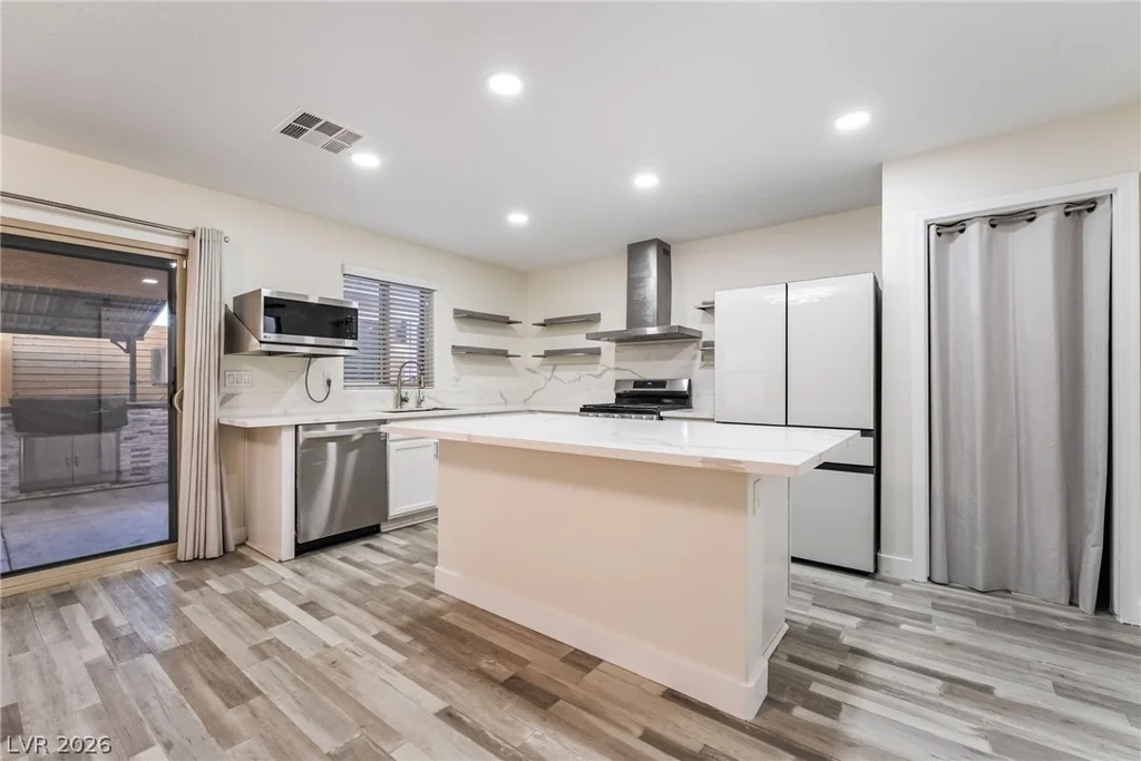 5121 Charlie Ct., Las Vegas, NV 89122
