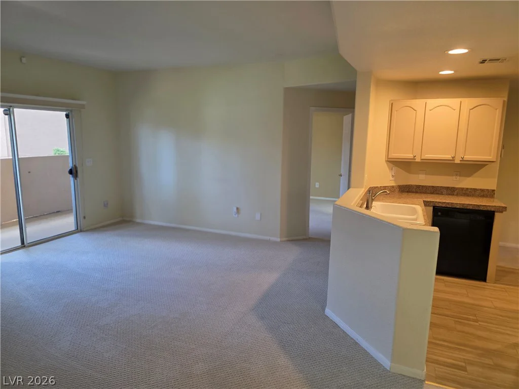 2050 Warm Springs, Henderson, NV 89014