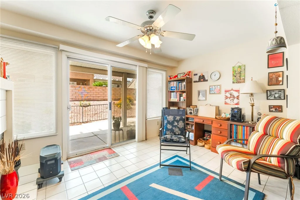 2453 Desert Sands, Las Vegas, NV 89134