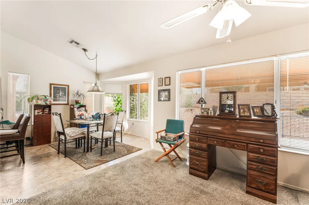 2453 Desert Sands, Las Vegas, NV 89134