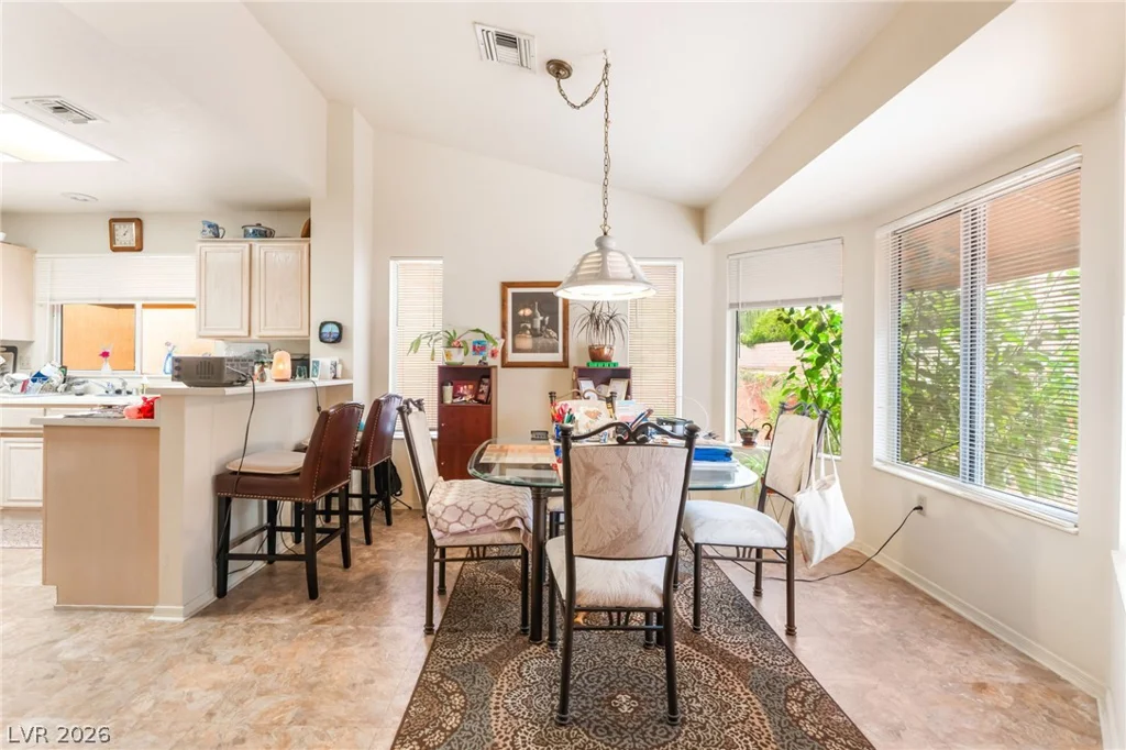 2453 Desert Sands, Las Vegas, NV 89134