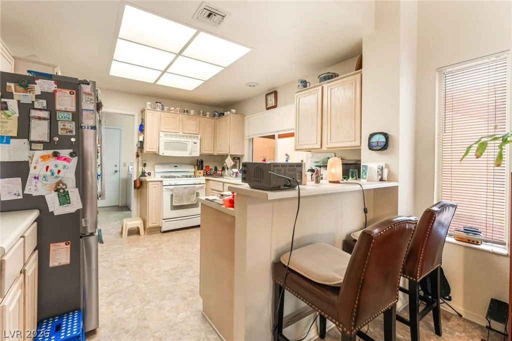 2453 Desert Sands, Las Vegas, NV 89134