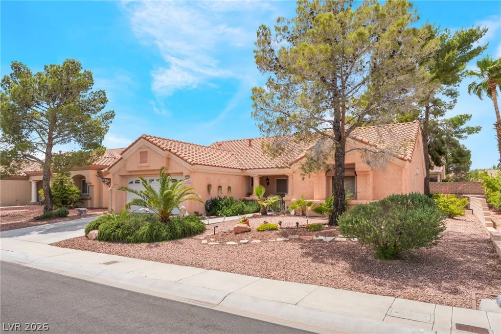 2453 Desert Sands, Las Vegas, NV 89134