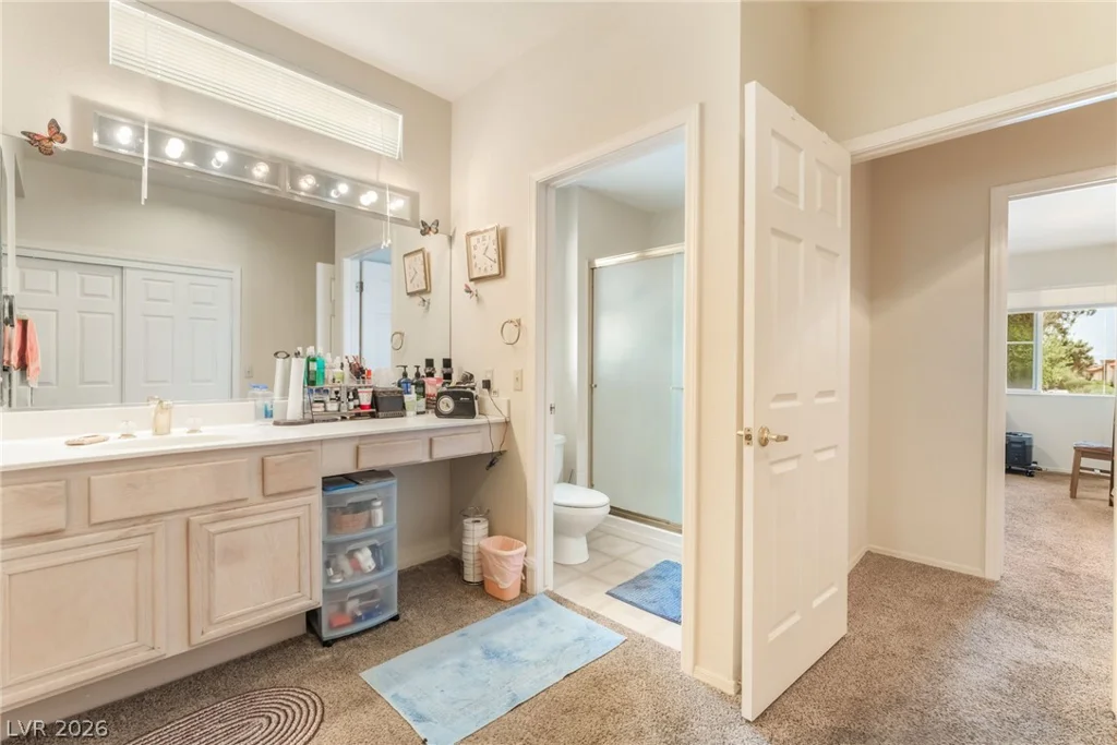 2453 Desert Sands, Las Vegas, NV 89134