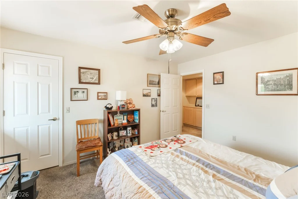 2453 Desert Sands, Las Vegas, NV 89134