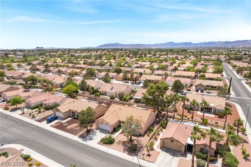 2453 Desert Sands, Las Vegas, NV 89134