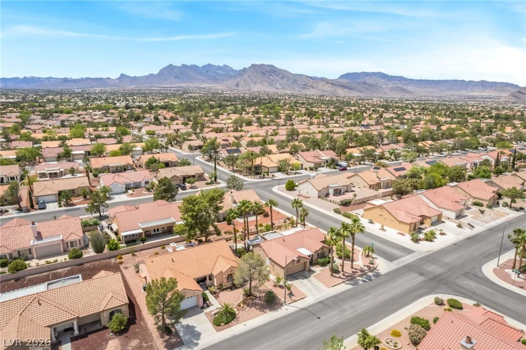 2453 Desert Sands, Las Vegas, NV 89134