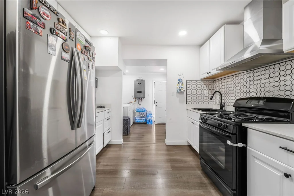 3934 Palos Verdes, Las Vegas, NV 89119