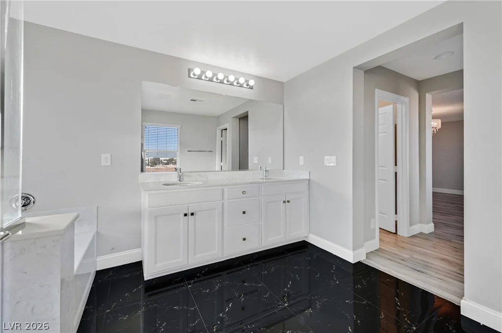 5454 Valonga, Las Vegas, NV 89148