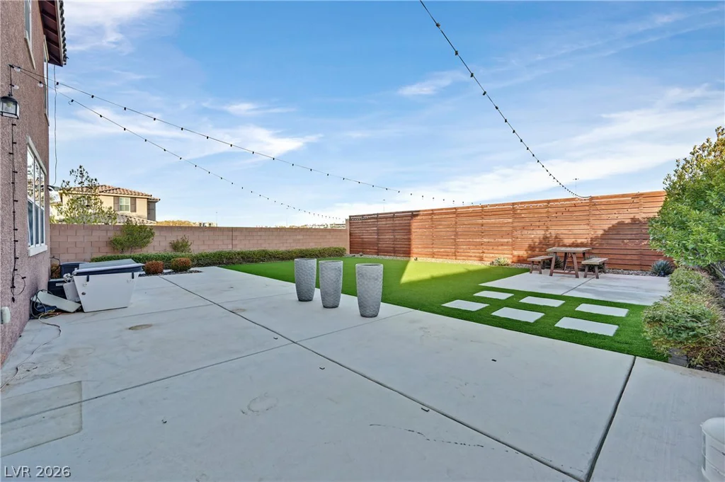 5454 Valonga, Las Vegas, NV 89148