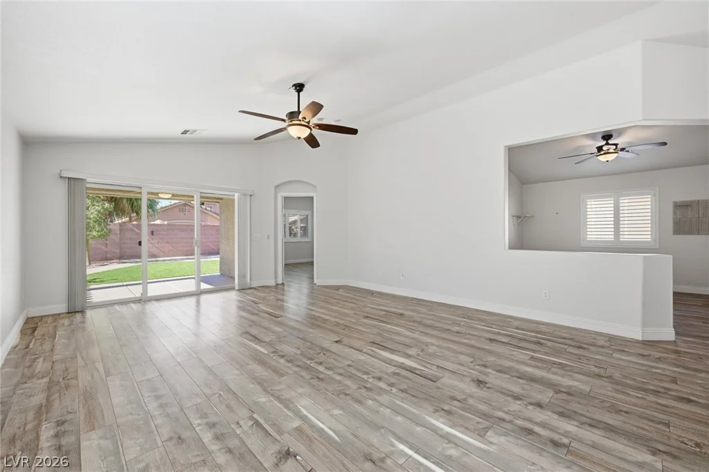 5721 Great Eagle, Las Vegas, NV 89122