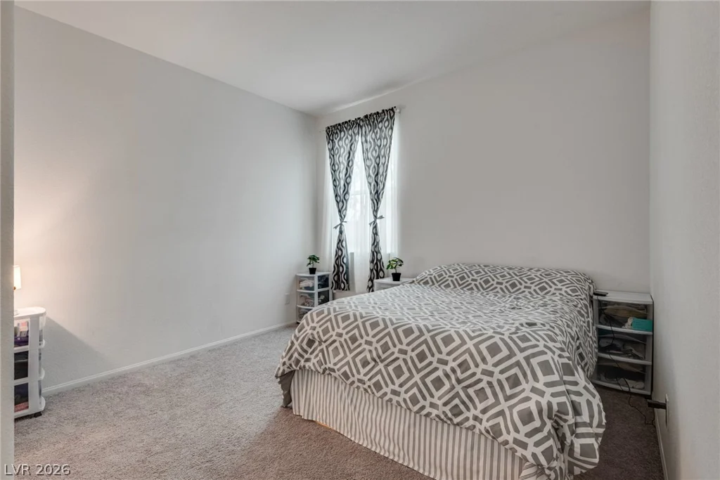 2906 Carothers, North Las Vegas, NV 89032
