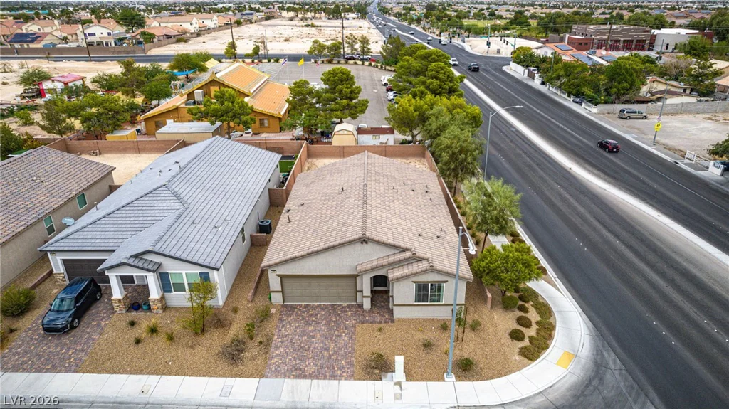 2906 Carothers, North Las Vegas, NV 89032