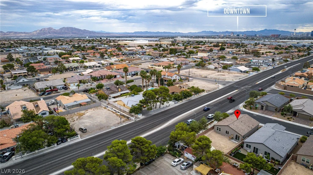 2906 Carothers, North Las Vegas, NV 89032