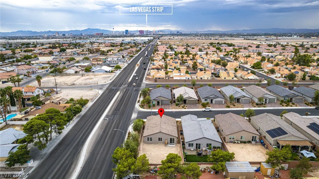 2906 Carothers, North Las Vegas, NV 89032