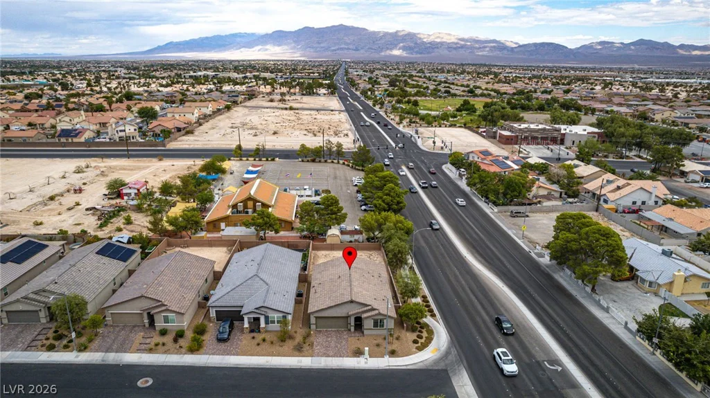 2906 Carothers, North Las Vegas, NV 89032