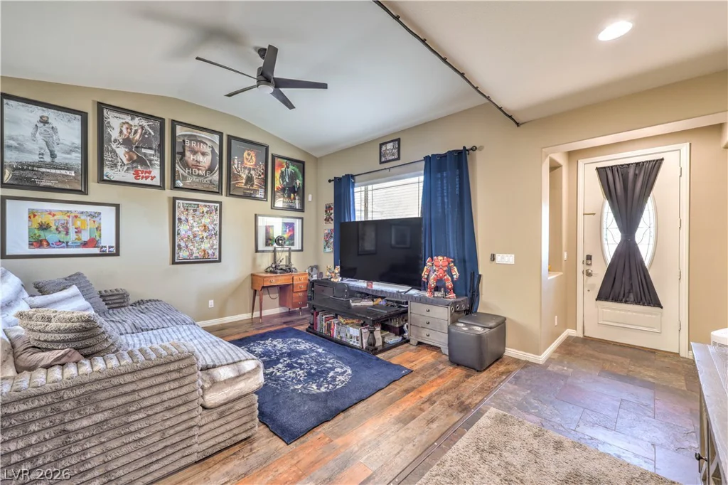 3836 Kettle Falls, North Las Vegas, NV 89085