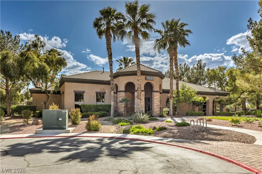 3836 Kettle Falls, North Las Vegas, NV 89085