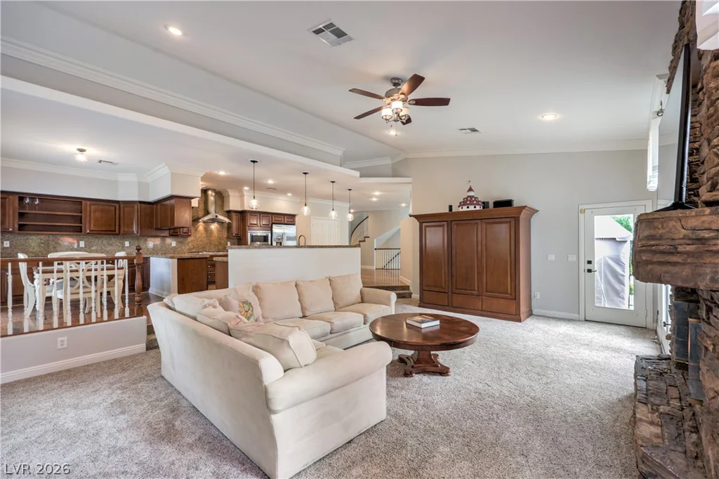 7480 Grassy Field, Las Vegas, NV 89131