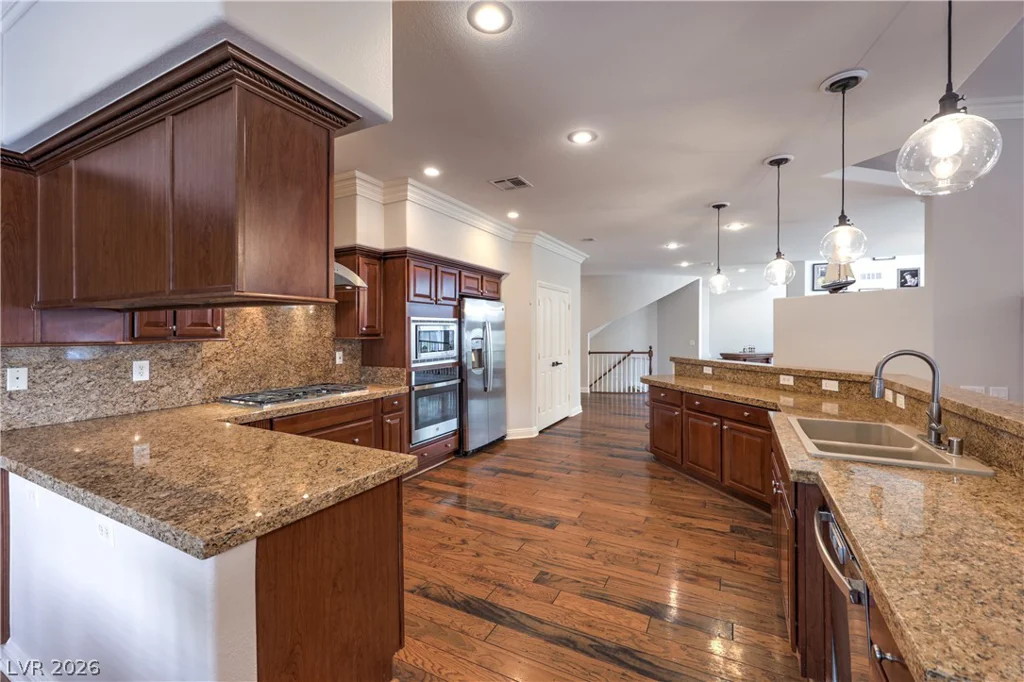 7480 Grassy Field, Las Vegas, NV 89131